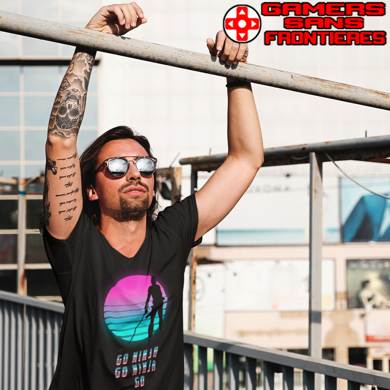 Metal Gear Men's V Tee - Go Ninja
