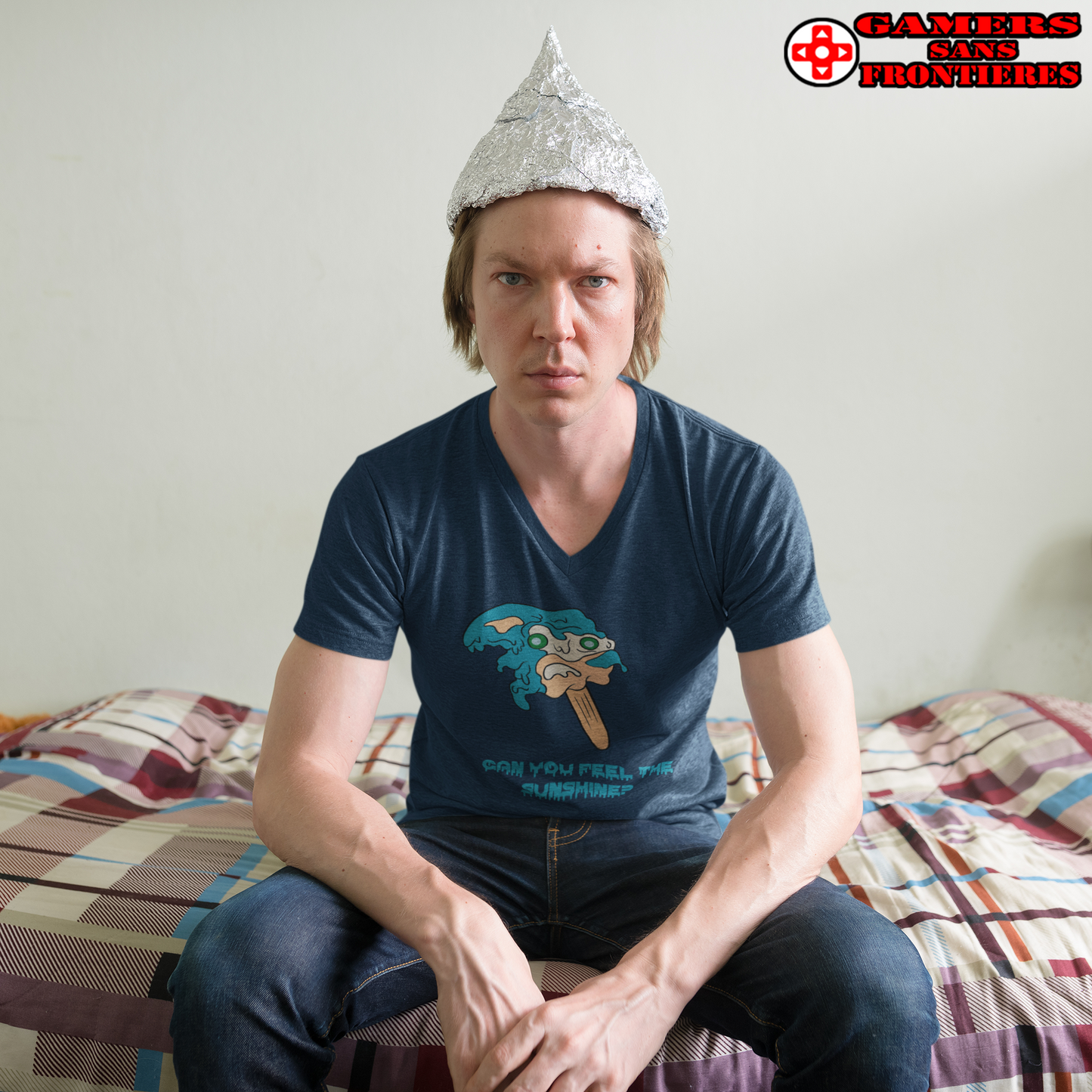 Sonic Men's V Tee - Melting Sonic
