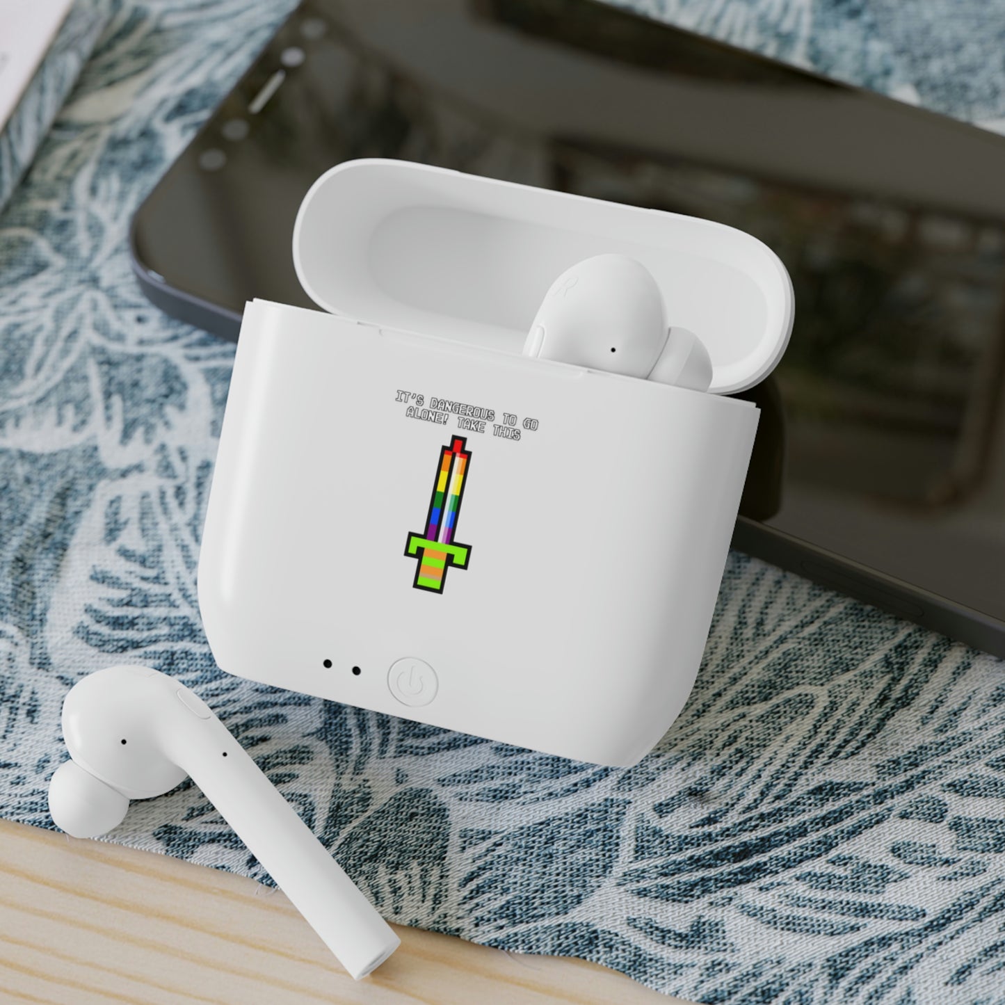 The Legend of Zelda Essos Wireless Earbuds - Going Solo