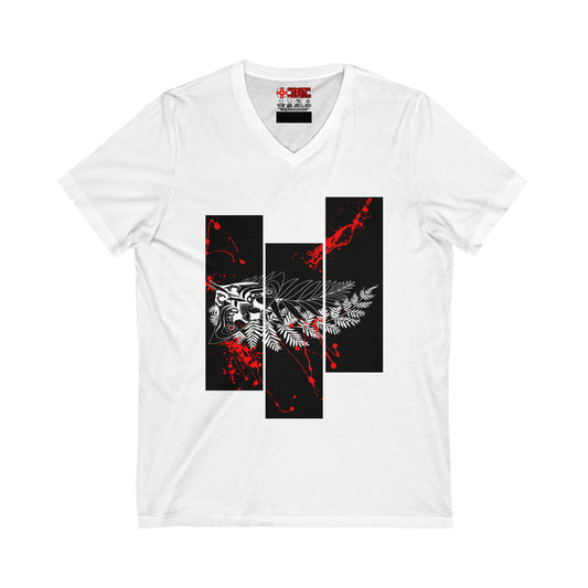 The Last of Us Men's V Tee - Moth Tattoo White
